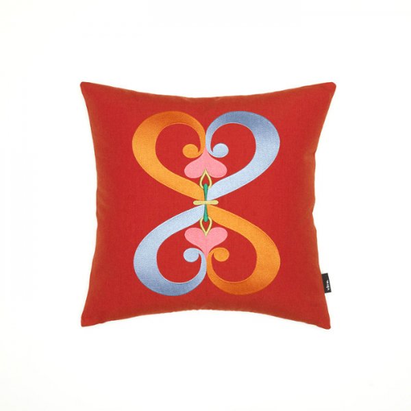 Embroidered Pillow / Double Heart 