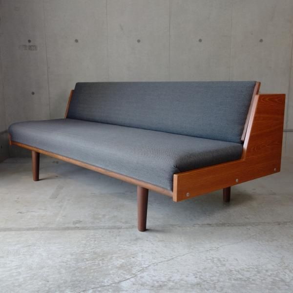 SOFAS - MID-Century MODERN