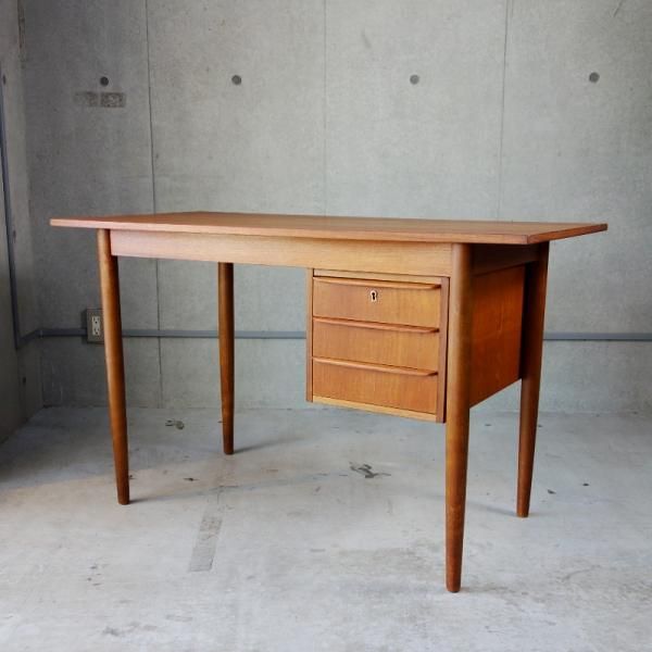 Scandinavian Vintage Desk