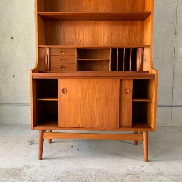 Scandinavian Book Shelf - MID-Century MODERN