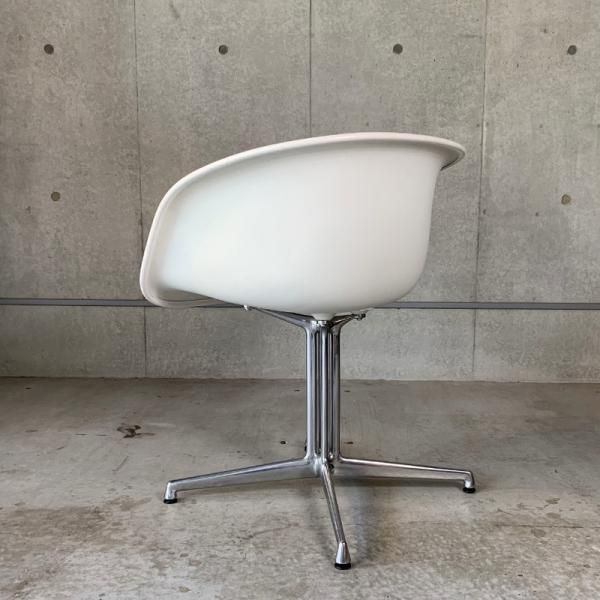 La Fonda Arm Chair - MID-Century MODERN La Fonda Arm Chair - MID-Century MODERN