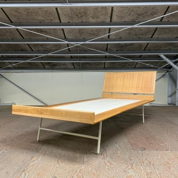 商品検索 - MID-Century MODERN