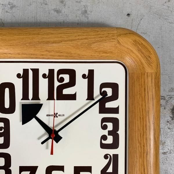 Wall Clock Model No.622-529 - MID-Century MODERN