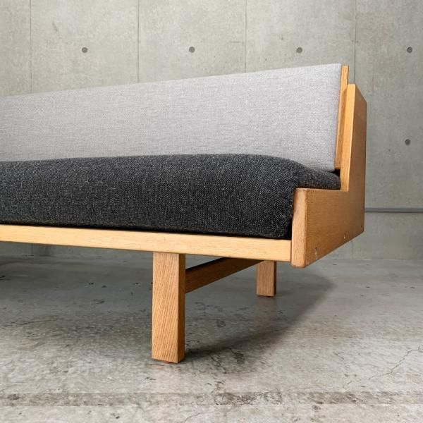 カレン ホイプティング☆ED525/800「ソファの上のダルメシアン