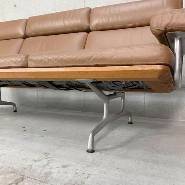 Eames Sofa 3P - MID-Century MODERN Eames Sofa 3P - MID-Century MODERN