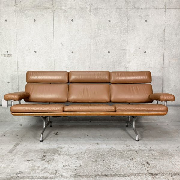 Eames Sofa 3P