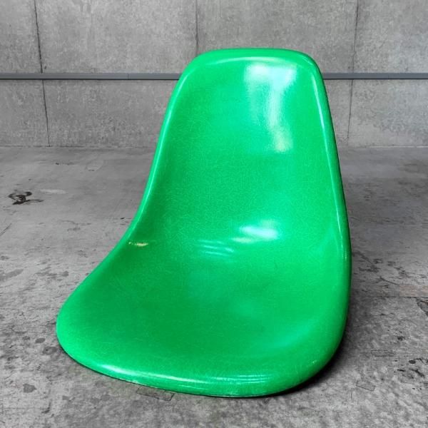 Side Shell / Cadmium Green