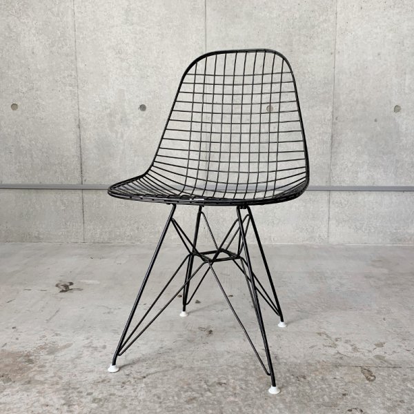DKR / Eames Wire Chair