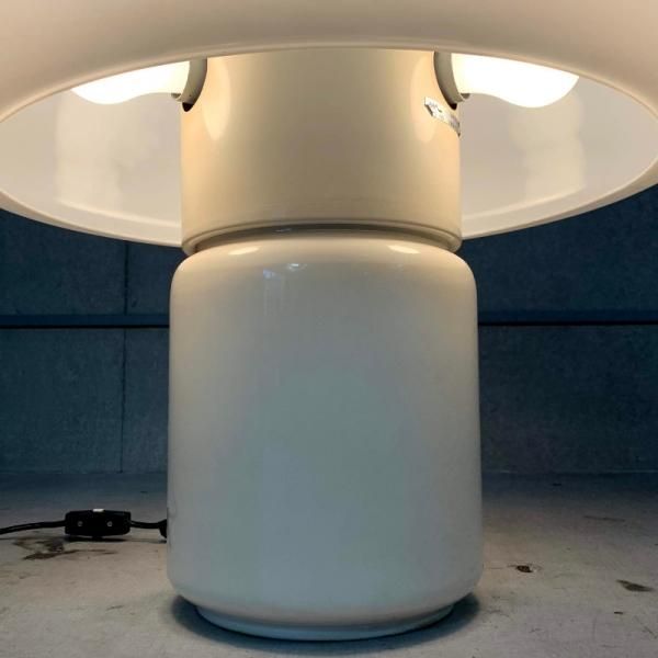 Mushroom table lamp / Model 625 - MID-Century MODERN Mushroom table lamp / Model 625 - MID-Century MODERN