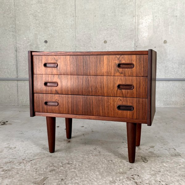 Scandinavian Small Chest / Rosewood