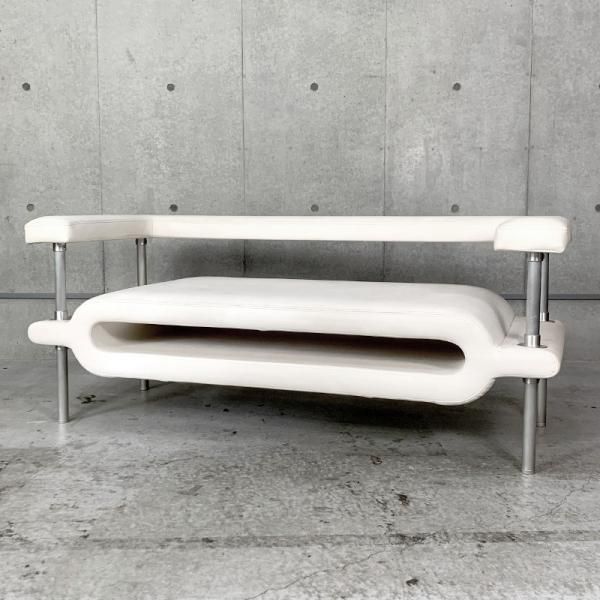 Magazine Sofa / Michael Young - MID-Century MODERN Magazine Sofa / Michael Young - MID-Century MODERN