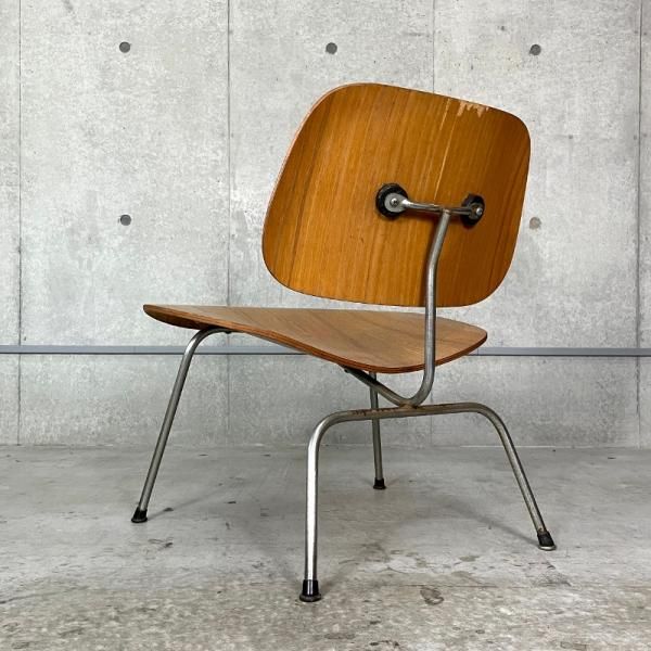 LCM(Lounge Chair Metal Legs) - MID-Century MODERN LCM(Lounge Chair Metal Legs) - MID-Century MODERN