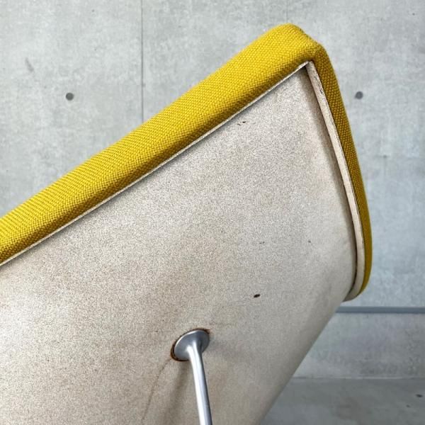 Coconut Chair / Vintage - MID-Century MODERN Coconut Chair / Vintage - MID-Century MODERN