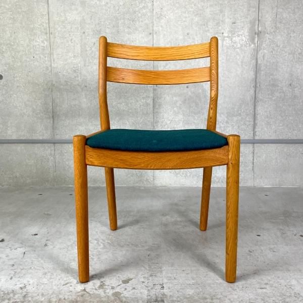 Model.350 Dining Chair / Poul Volther - MID-Century MODERN