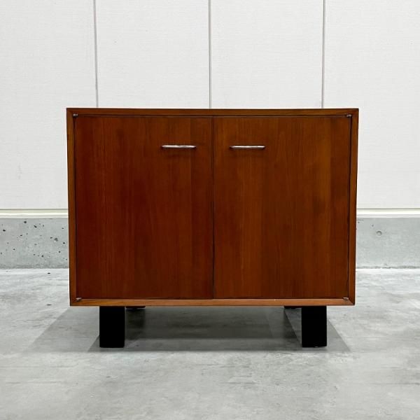 Basic Cabinet Series #4601 - MID-Century MODERN Basic Cabinet Series #4601 - MID-Century MODERN