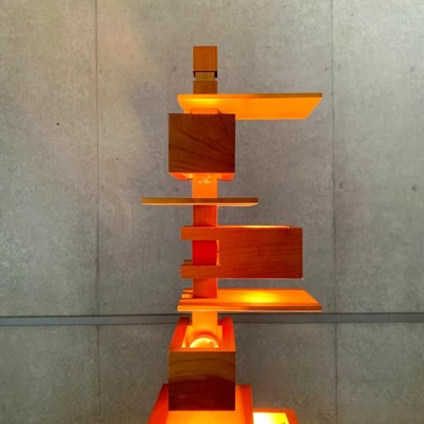 フランク・ロイド・ライト タリアセン 3 テーブルランプ TALIESIN® 3 / オーク / タリアセン / FRANK LLOYD WRIGHT