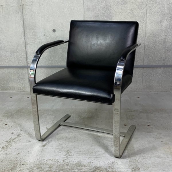Bruno Arm Chair / Mies van der Rohe