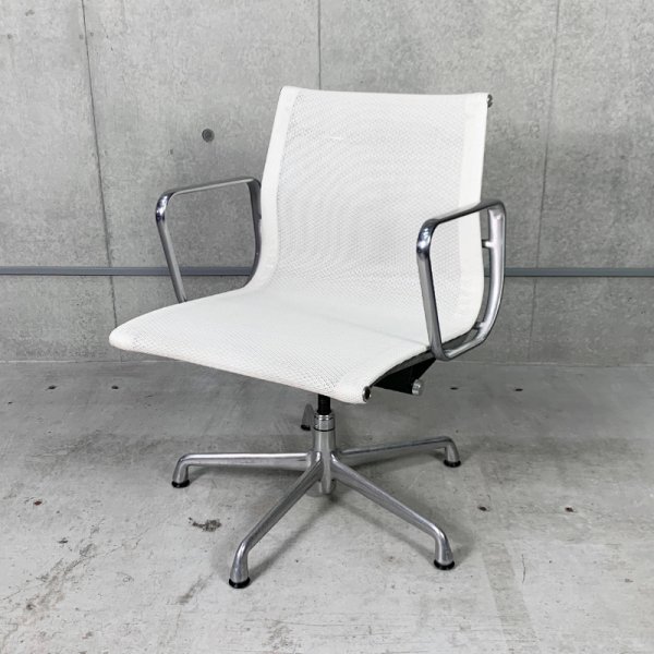 Aluminum Group Management Chair<img class='new_mark_img2' src='https://img.shop-pro.jp/img/new/icons5.gif' style='border:none;display:inline;margin:0px;padding:0px;width:auto;' />