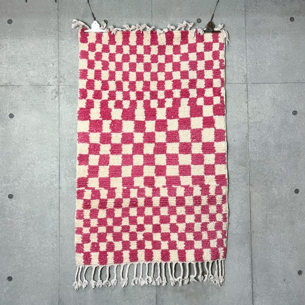 Morrocan Rug / White×Berry Pink Checker  