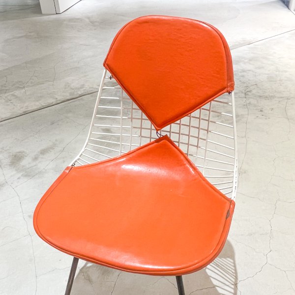 Eames Wire Chair / Bikini Pad