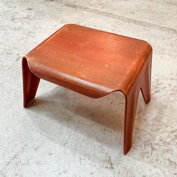 Eames Children's Stool / Vintage<img class='new_mark_img2' src='https://img.shop-pro.jp/img/new/icons5.gif' style='border:none;display:inline;margin:0px;padding:0px;width:auto;' />