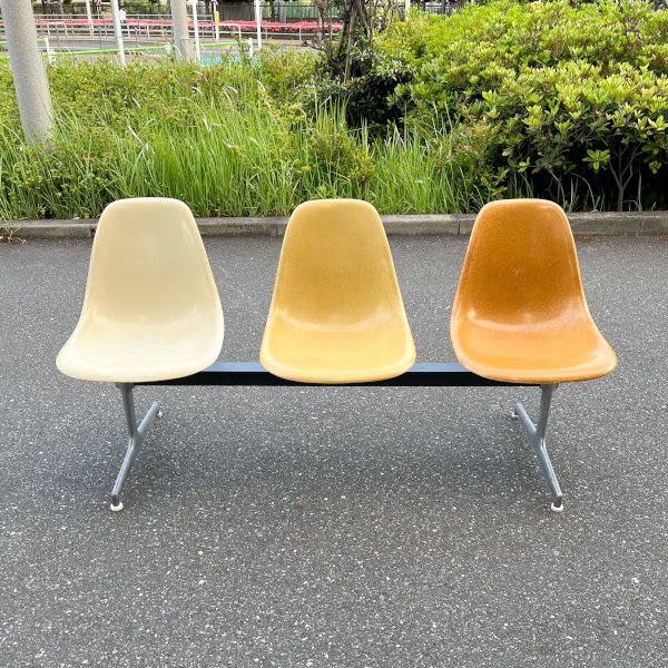 Eames Tandem Base / Vintage