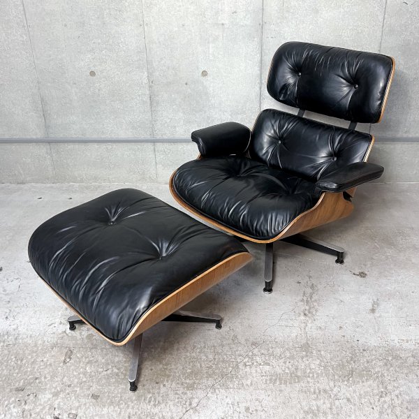 Eames Lounge Chair & Ottoman / Vintage - MID-Century MODERN