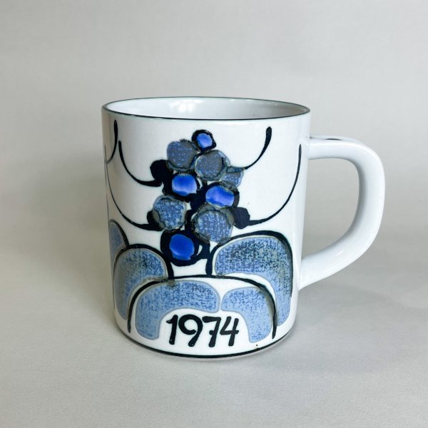 Royal Copenhagen Year Mug 1974Large/ Vintage