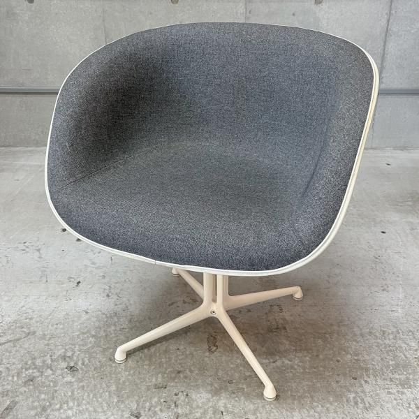 La Fonda Arm Chair / Vitra - MID-Century MODERN La Fonda Arm Chair / Vitra - MID-Century MODERN