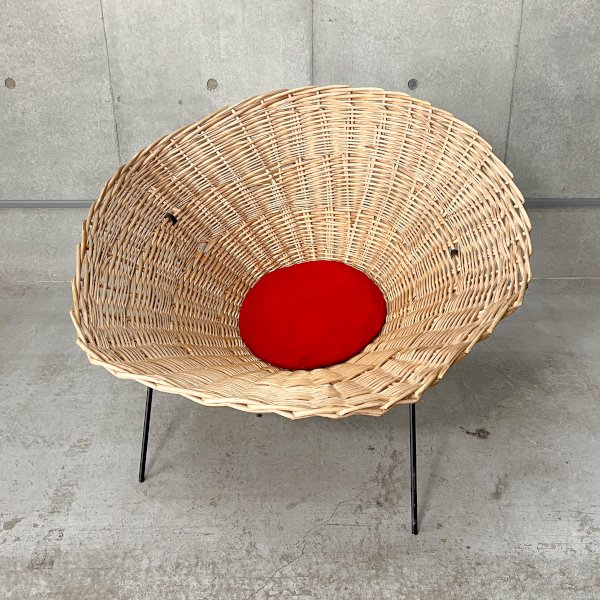 C8 Wicker Cone Chair / Terrence Conran