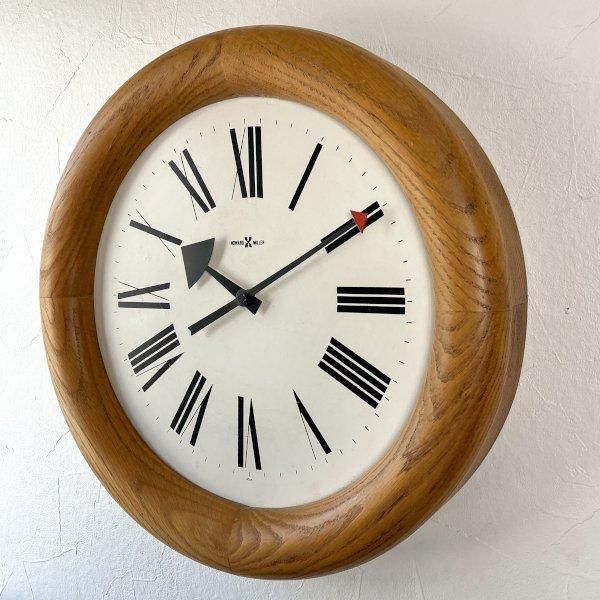 Wall Clock Model No.622-532 / Howard Miller - MID-Century MODERN