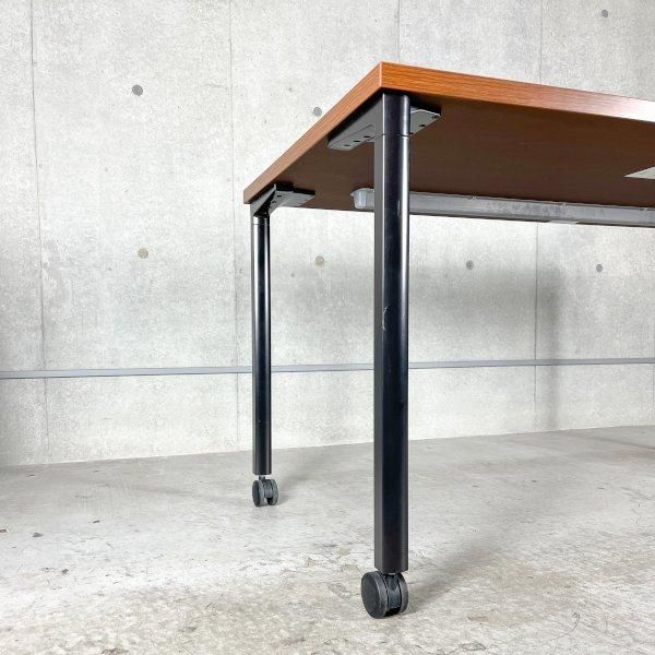 Everywhere Rectangle Table / Herman Miller - MID-Century MODERN