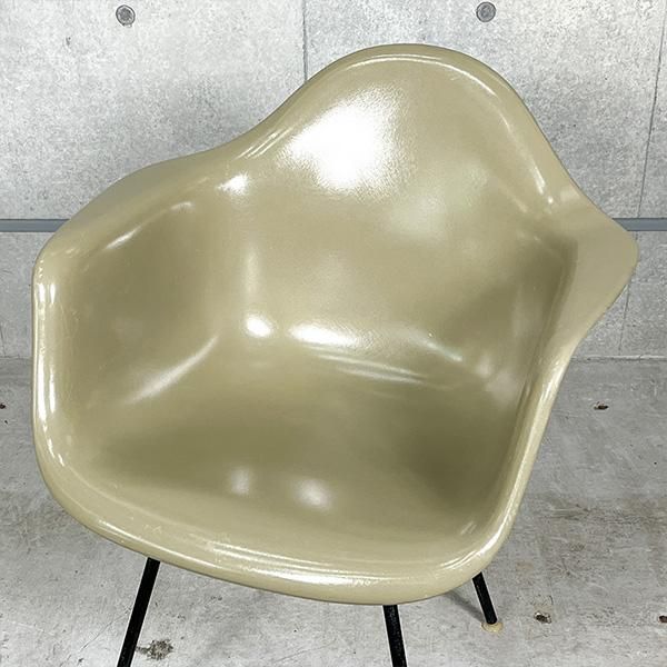 イームズアームシェル - MID-Century MODERN イームズアームシェル - MID-Century MODERN