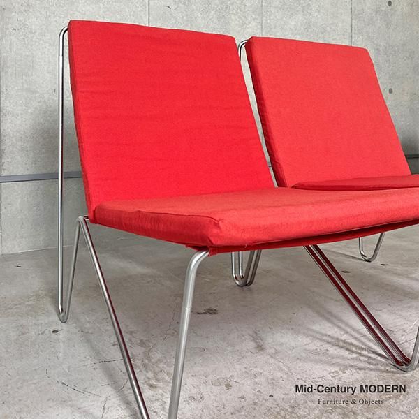 Bachelor 3350 Lounge Chair / Verner Panton - MID-Century MODERN