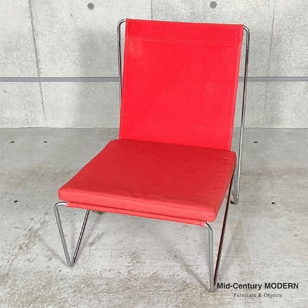 Bachelor 3350 Lounge Chair / Verner Panton 
