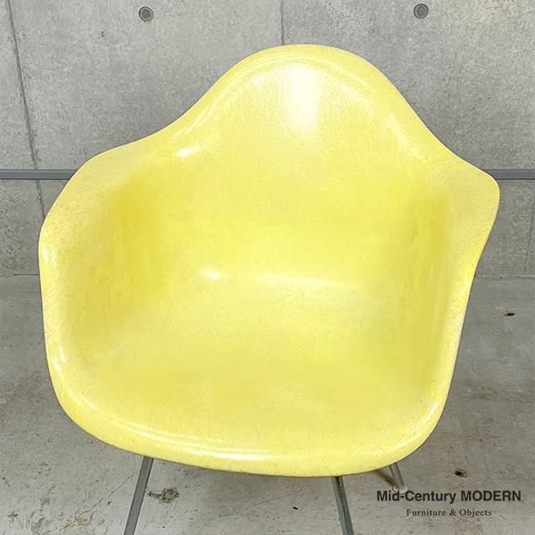 MID-Century MODERN