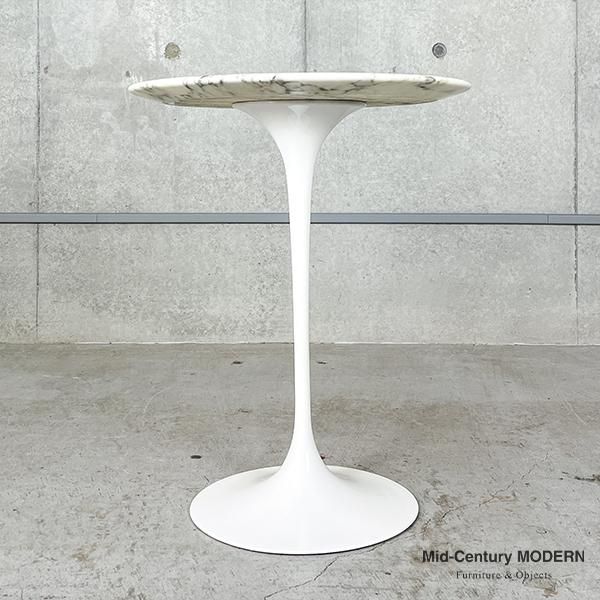 Tulip Side Table / Eero Saarinen - MID-Century MODERN Tulip Side Table / Eero Saarinen - MID-Century MODERN