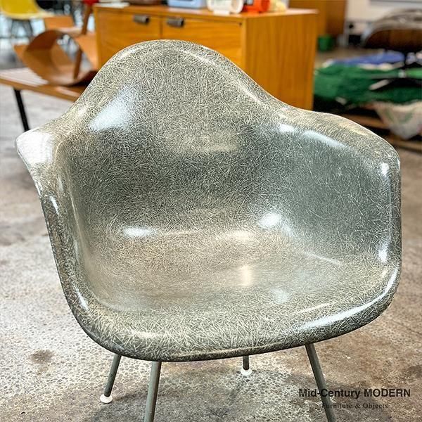 Eames アームシェル　1stモデル Xベース シーフォームグリーン 1950's ZENITH社製 1st Model イームズ Xベース アームシェル