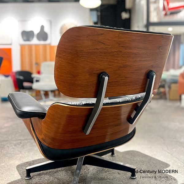 THE EAMES LOUNGE CHAIR 2006/4/30 ハードカバー Eames Lounge Chair ＆ Ottoman / Vintage - MID-Century MODERN