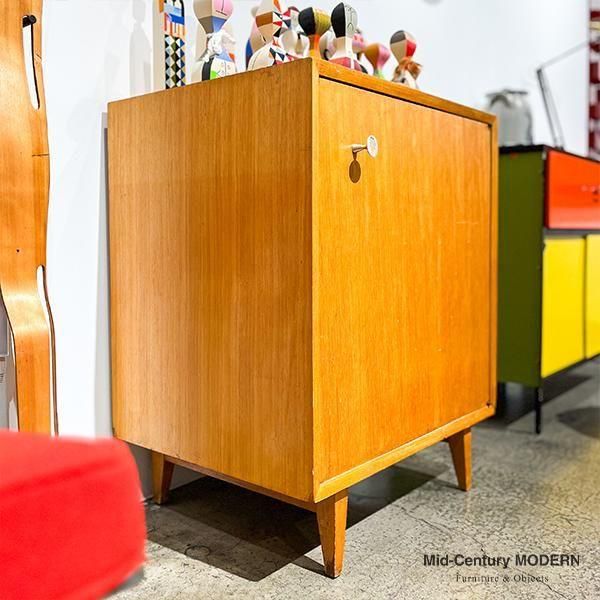 George Nelson / Basic Cabinet Series ”Small Cabinet