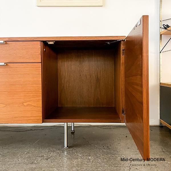 Mid-Century Modern イームズ　ネルソン　パントン　ノール Steel Frame Cbinet / George Nelson - MID-Century MODERN