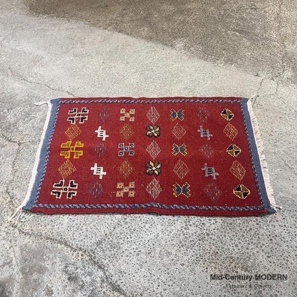 Taznakht Rug<img class='new_mark_img2' src='https://img.shop-pro.jp/img/new/icons5.gif' style='border:none;display:inline;margin:0px;padding:0px;width:auto;' />
