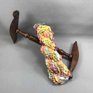 カラフル アートヤーン 「kmt糸と羊毛の店」の作品販売ページ