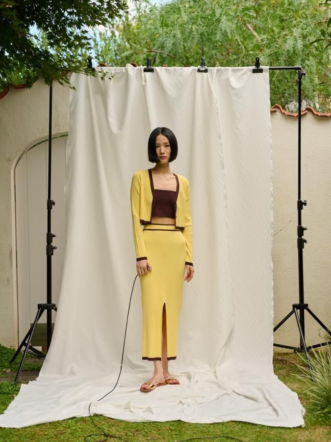 Bi-color Knit Ensemble - ROSARYMOON OFFICIAL WEB STORE