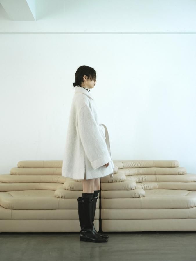 Mohair Shaggy Half Coat - ROSARYMOON OFFICIAL WEB STORE Mohair Shaggy Half Coat - ROSARYMOON OFFICIAL WEB STORE