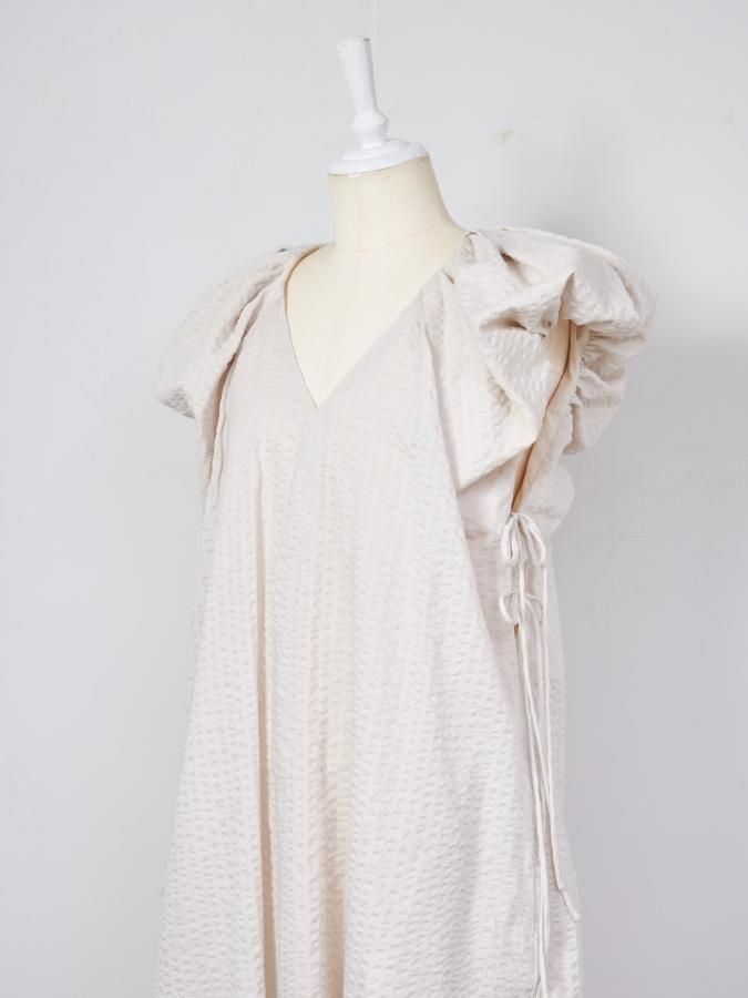 Gather Shoulder Dress - ROSARYMOON OFFICIAL WEB STORE Gather Shoulder Dress - ROSARYMOON OFFICIAL WEB STORE