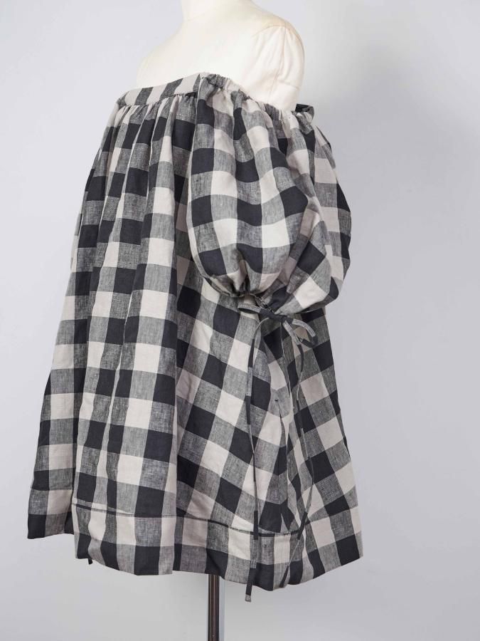 Off Shoulder Gingham Tunic - ROSARYMOON OFFICIAL WEB STORE Off Shoulder Gingham Tunic - ROSARYMOON OFFICIAL WEB STORE