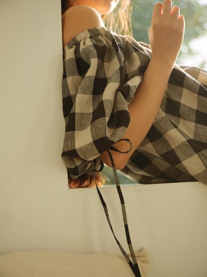 Off Shoulder Gingham Tunic - ROSARYMOON OFFICIAL WEB STORE Off Shoulder Gingham Tunic - ROSARYMOON OFFICIAL WEB STORE