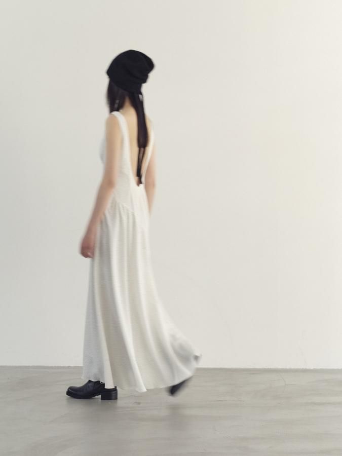 Dot Gathered Dress - ROSARYMOON OFFICIAL WEB STORE Dot Gathered Dress - ROSARYMOON OFFICIAL WEB STORE