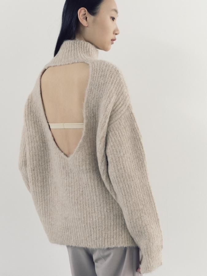 Back Open Alpaca Pullover - ROSARYMOON OFFICIAL WEB STORE Back Open Alpaca Pullover - ROSARYMOON OFFICIAL WEB STORE